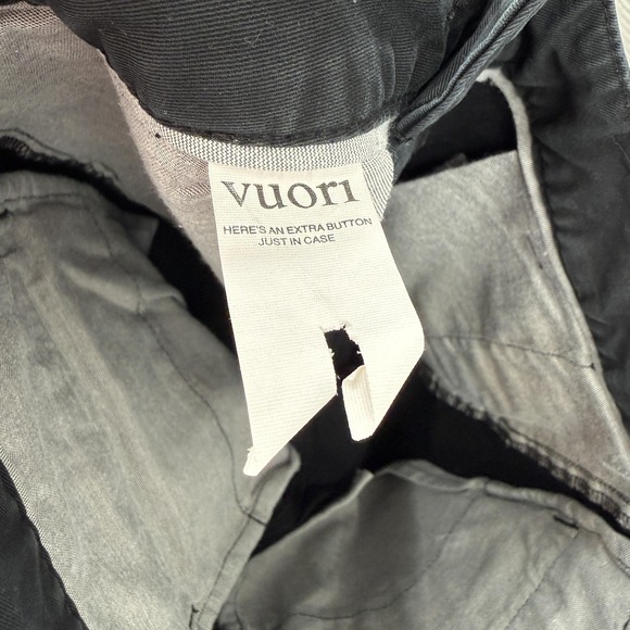 Vuori Pants Mens Medium Black Performance Chino Jogger Style Athletic Travel - Picture 11 of 12
